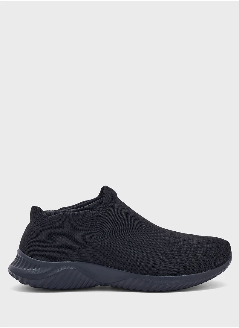 سفنتي فايف Essential Knitted Slip Ons