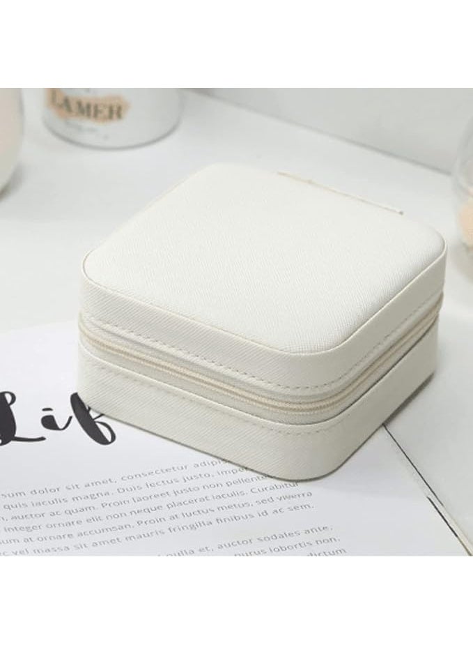 Small accessory organizer – a stylish and ingenious design for storing accessories and saving space in the best way. - Image 4
