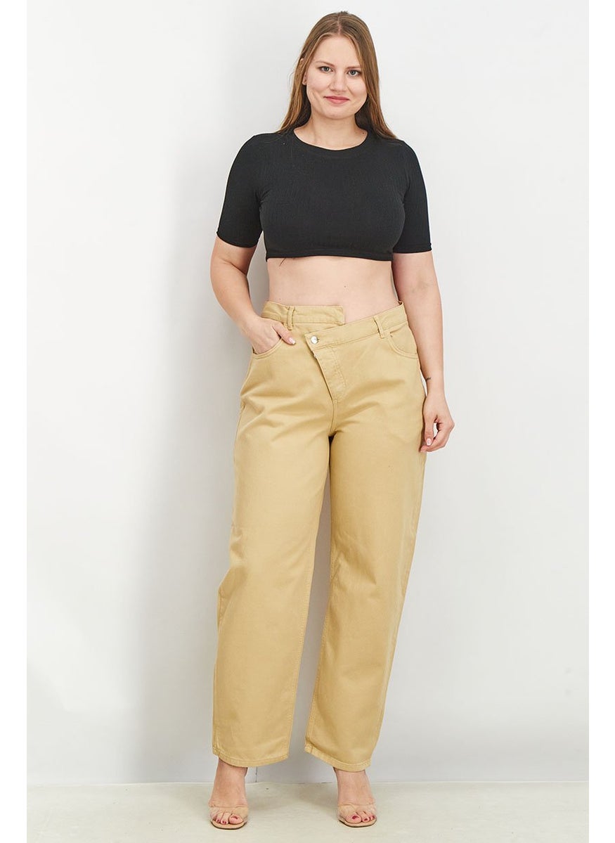 Reclaimed Vintage - Women Relaxed Fit Plain Non Stretchable Denim Jeans, Stone - Image 1