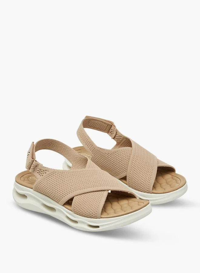 لو كونفورت Women Platform Heel Cross Strap Sandals