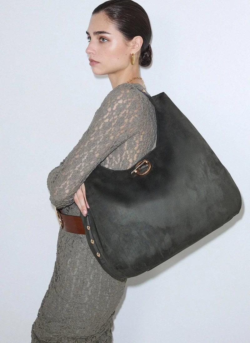 ليو جو Large hobo bag with studs