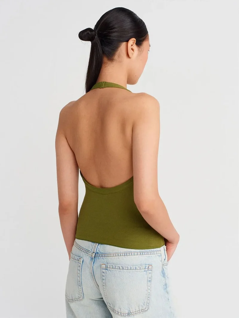 ديلفين Dilvin Slim Fit Halterneck Cut-Out Blouse