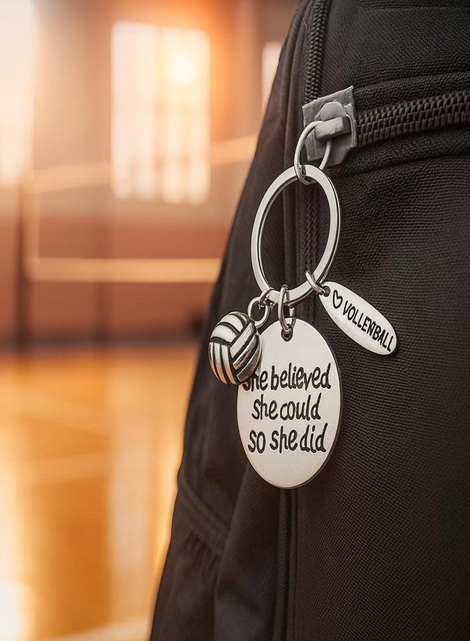 إنفينيتي كوليكشن هدية سلسلة مفاتيح على شكل كرة طائرة - عبارة "آمنت بقدرتها ففعلت" مع تعليقة على شكل قلب وكرة - إكسسوارات تحفيزية للاعبي وفرق ومدربي كرة الطائرة - Image 2