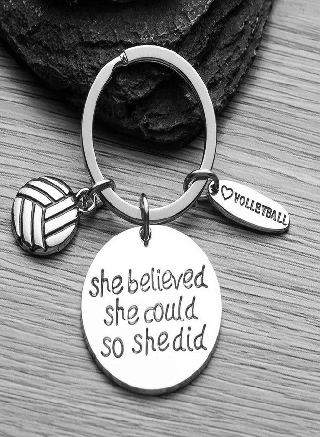 إنفينيتي كوليكشن هدية سلسلة مفاتيح على شكل كرة طائرة - عبارة "آمنت بقدرتها ففعلت" مع تعليقة على شكل قلب وكرة - إكسسوارات تحفيزية للاعبي وفرق ومدربي كرة الطائرة - Image 3