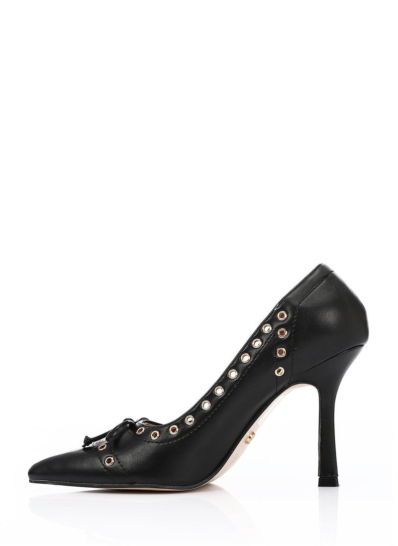 DejaVu Fashionable Heeled Shoe  - Image 2
