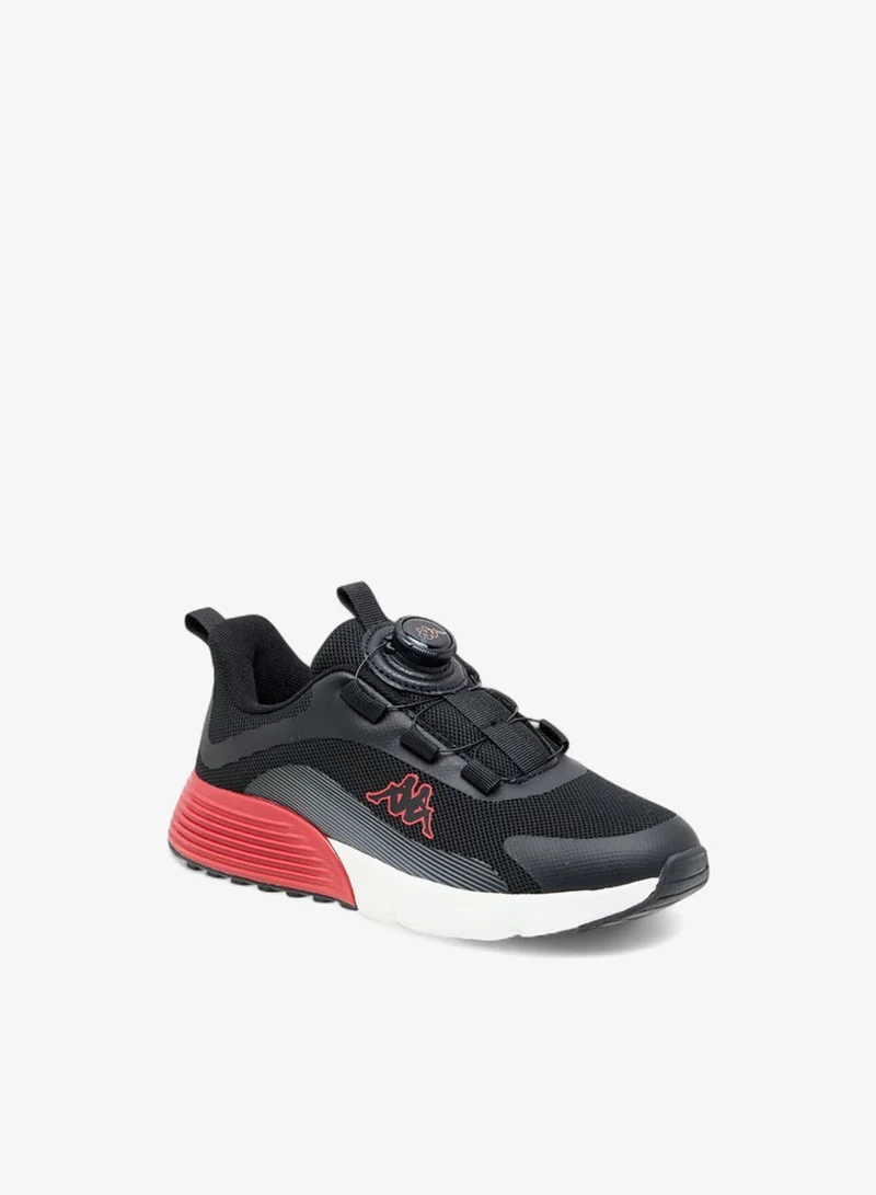 كابا حذاء رياضي للأولاد بطبعة شعار وإبزيم دوار