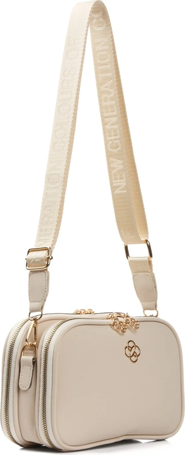 Adelina Bags Women's Clover Detailed Cross Strap Shoulder Bag