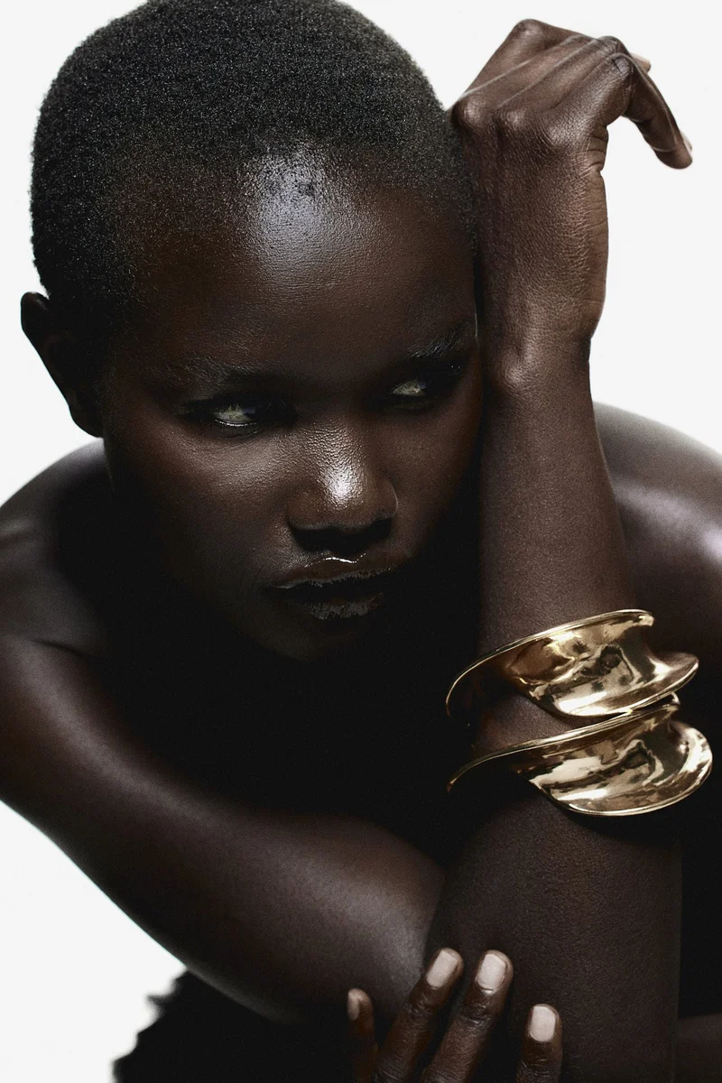 اتش اند ام Twisted Cuff Bracelet