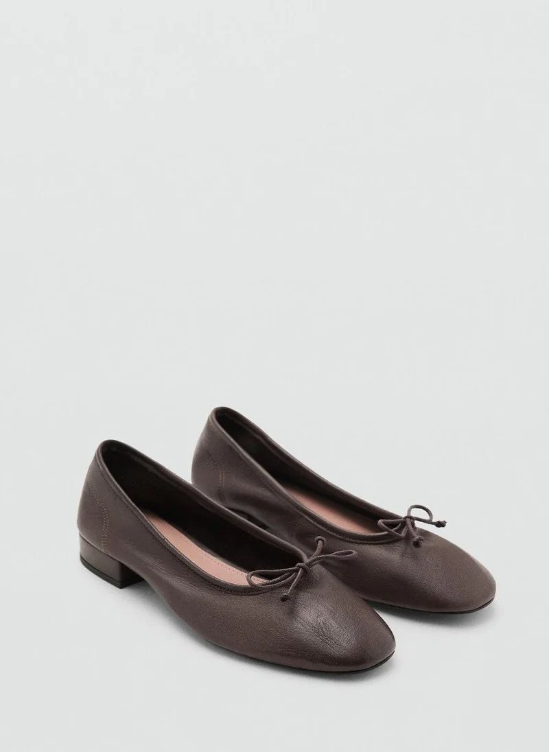 مانجو Leather ballet flats with bow