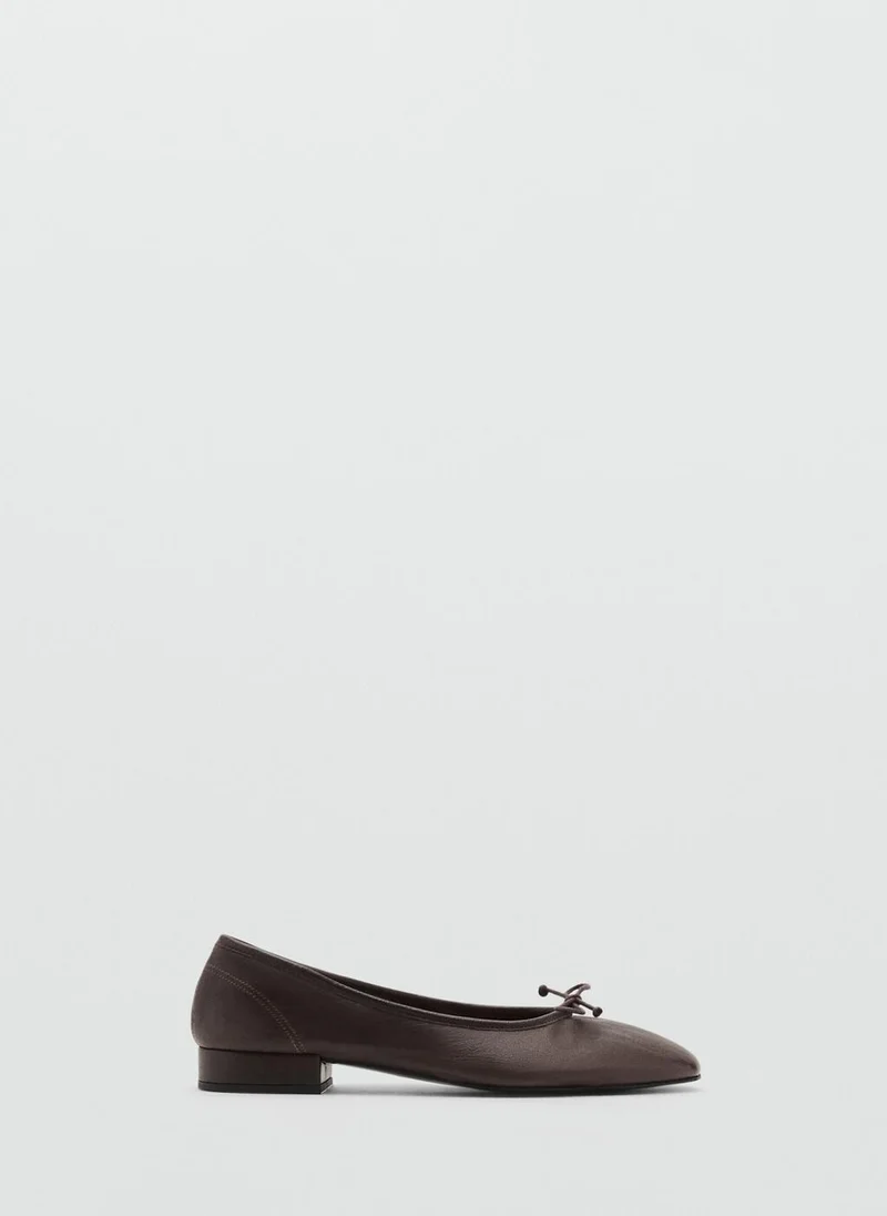 مانجو Leather ballet flats with bow