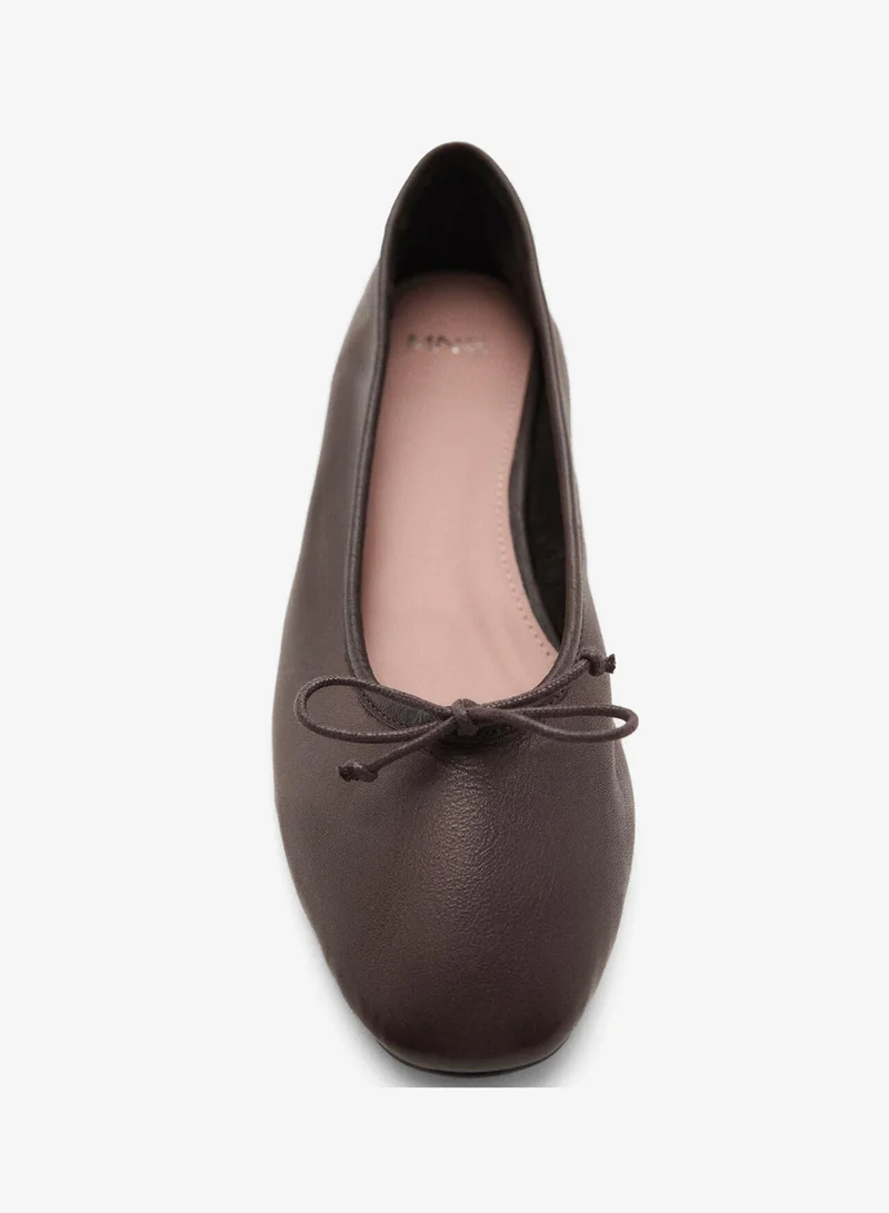 MANGO  Leather ballet flats with bow for Women | Best Price UAE