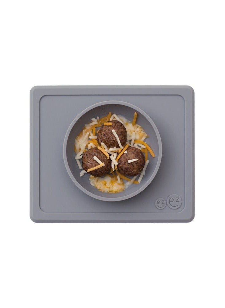 ازبيز وعاء إزي بيزي المصغر - وعاء مع خاصية الشفط مصنوع من السيليكون بنسبة 100% مع مفرش أطباق مدمج - طبق أطفال - مصباح لد لفطام الطفل - يناسب جميع صواني الكراسي العالية - رمادي - Image 2