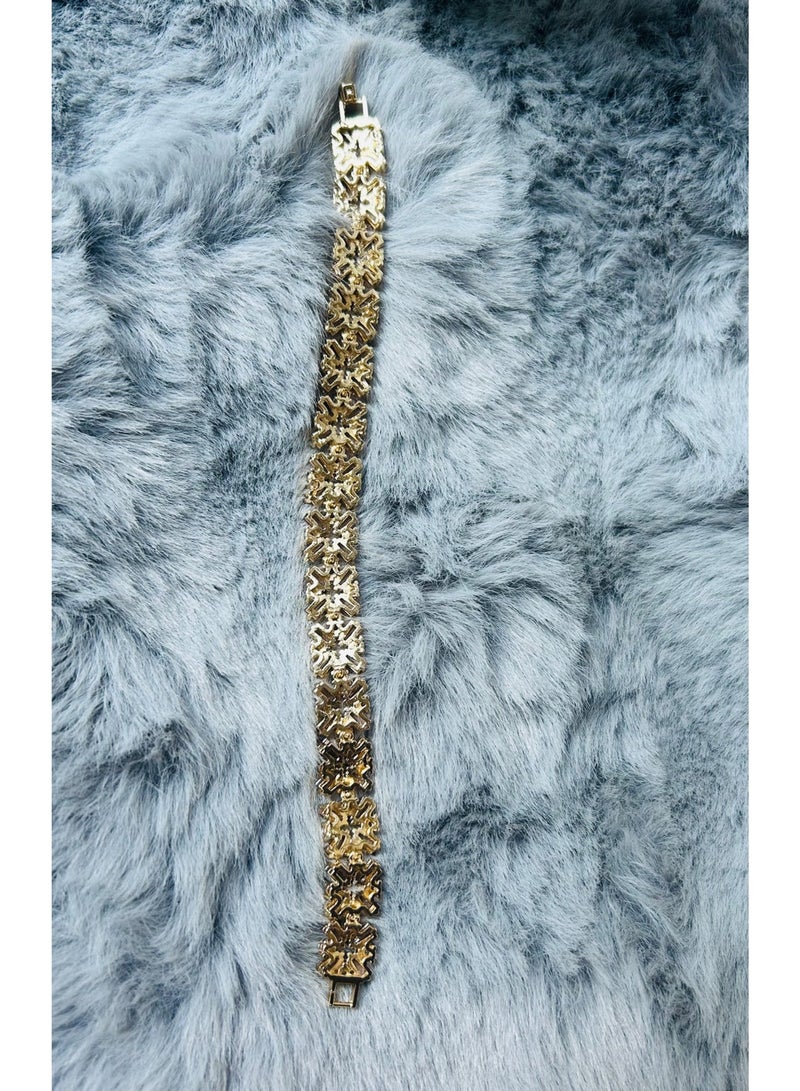 سوار زركون الشمسي المتدرج المذهب بالذهب 18 كريت - تصميم كتلة هندسية متلألئ مصنوع بحرفية متقنة للنساء (طول 17 سم، عرض 1 سم) - Image 4