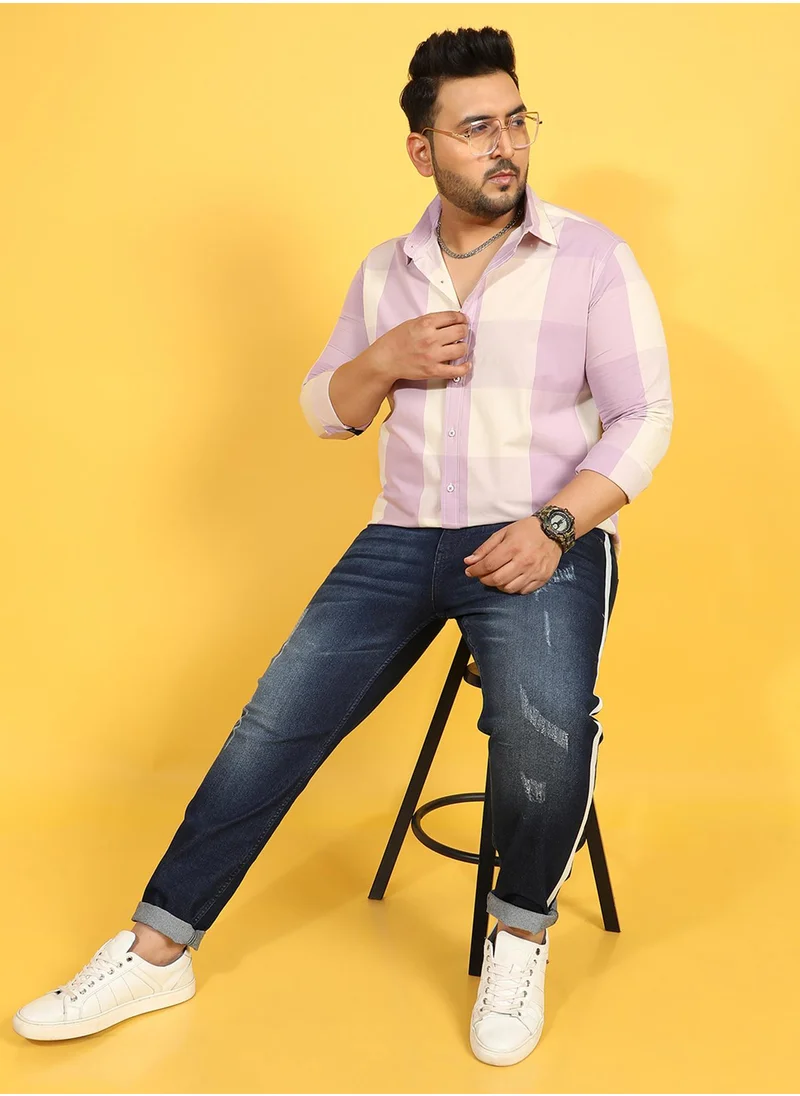 Instafab Plus Instafab Plus Men's White & Lilac Buffalo Check Button Up Plus-Size Fit Shirt For Casual Wear | Cotton Spread Collar Shirt Crafted With Regular Sleeve & Comfort Fit For Everyday Wear