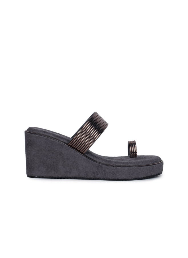 She Zone Grey Wedge Heel Sandals for Women - Image 4