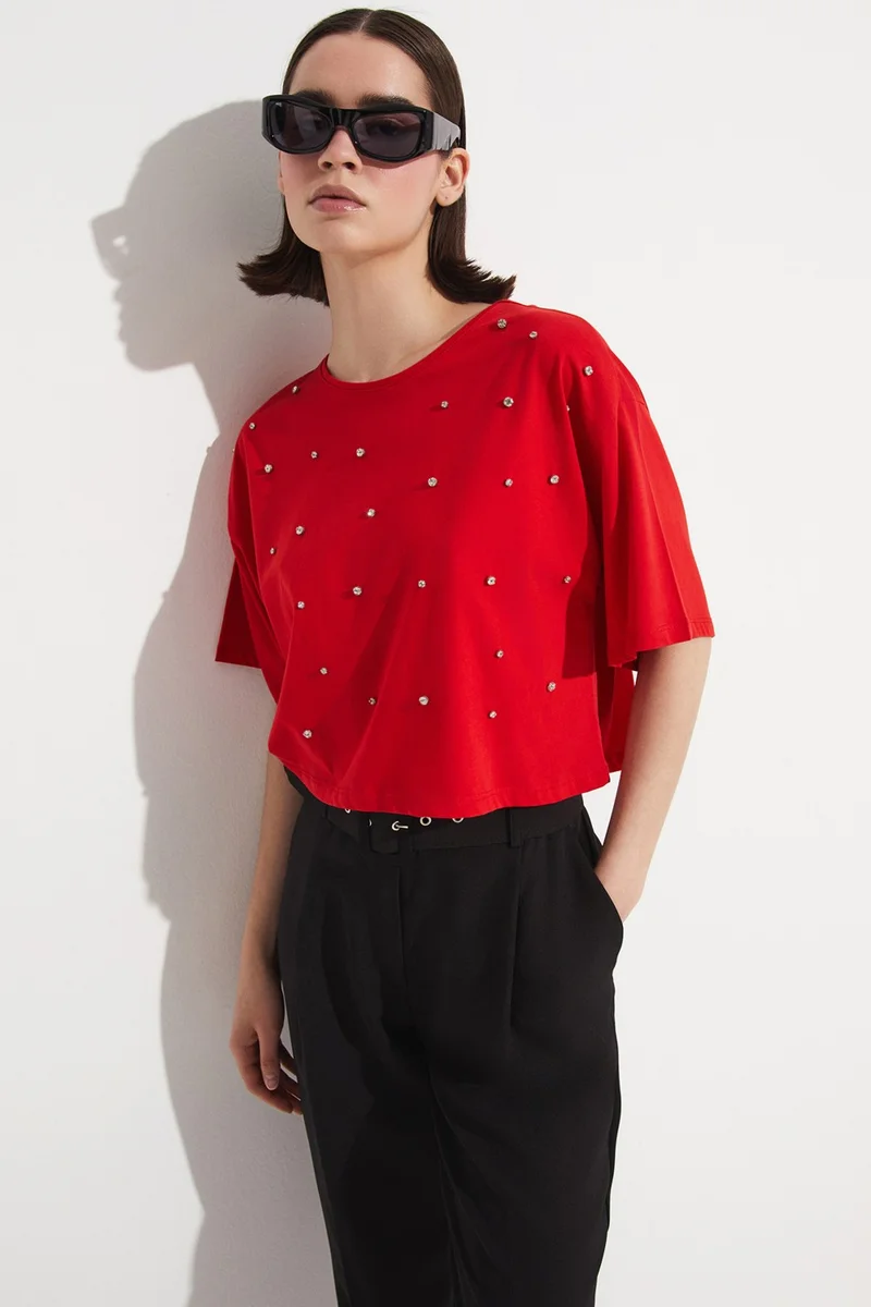 جون Stone Detailed 100% Cotton Crop T-Shirt