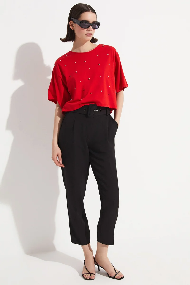 جون Stone Detailed 100% Cotton Crop T-Shirt