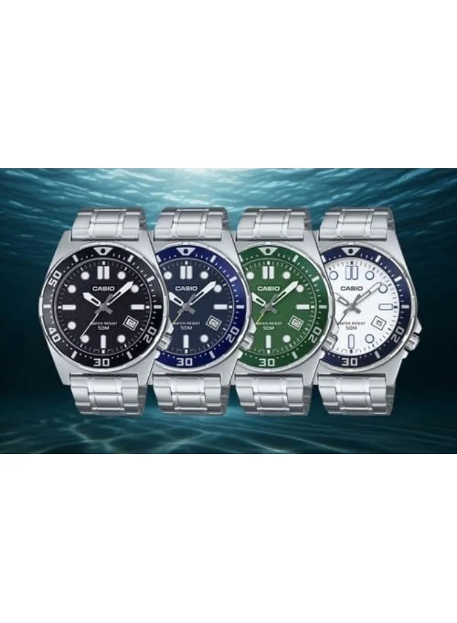 CASIO Men's Analog Display Watch With Silver Stainless Steel Strap - MTD-135D-1AVDF