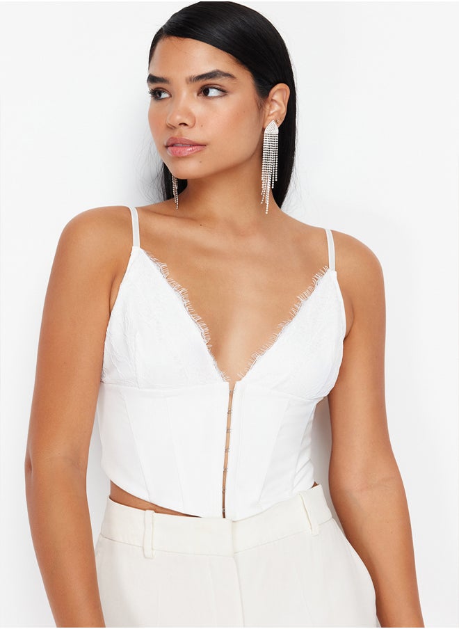 trendyol - Bridal White Crop Lined Woven Agraphed Lace Bustier TPRAW23BS00045 - Image 1