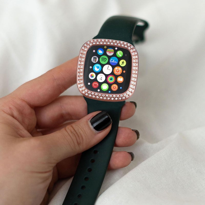 غطاء واقي مطلي بالذهب الوردي لساعة Smartwatch Sense المتوافقة، هيكل ساعة خفيف الوزن بالكامل مع صفين من أحجار الراين، سهل التركيب ومقاوم للخدوش. - Image 4