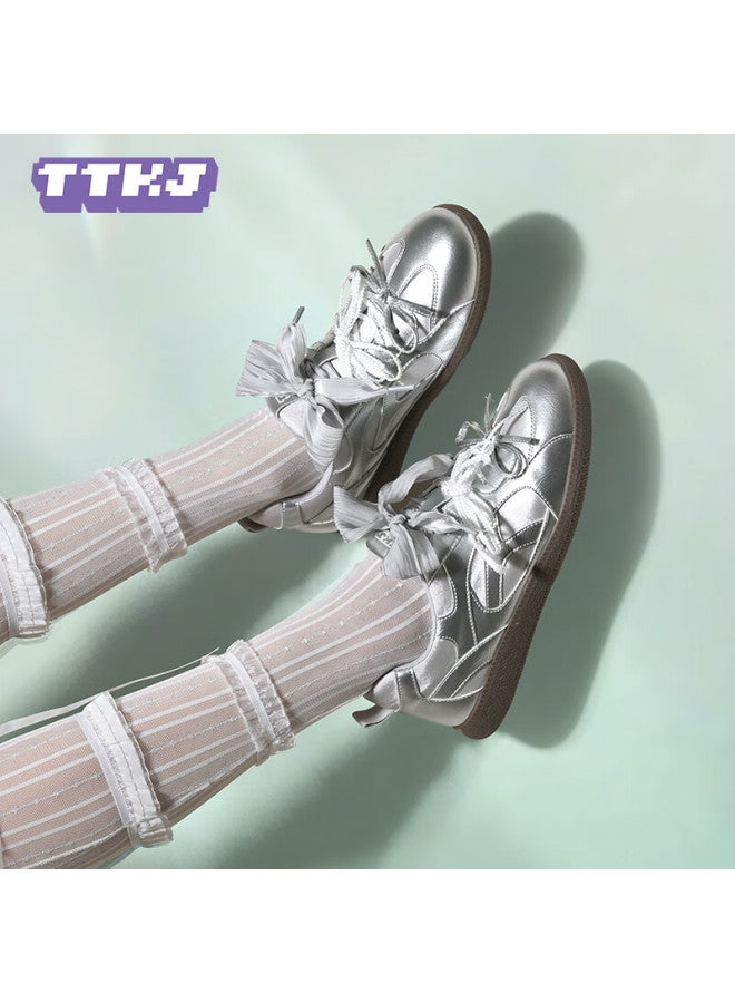 Ttkj أحذية تدريب الباليه الأنيقة للنساء مع تنورة، أحذية رياضية غير رسمية ذات حبل مزدوج، كعب منخفض، نعل ناعم، حذاء فضي - Image 1