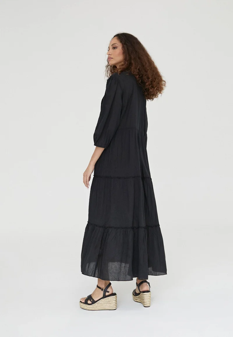 لولا كساديمونت قفطان طويل مطرز