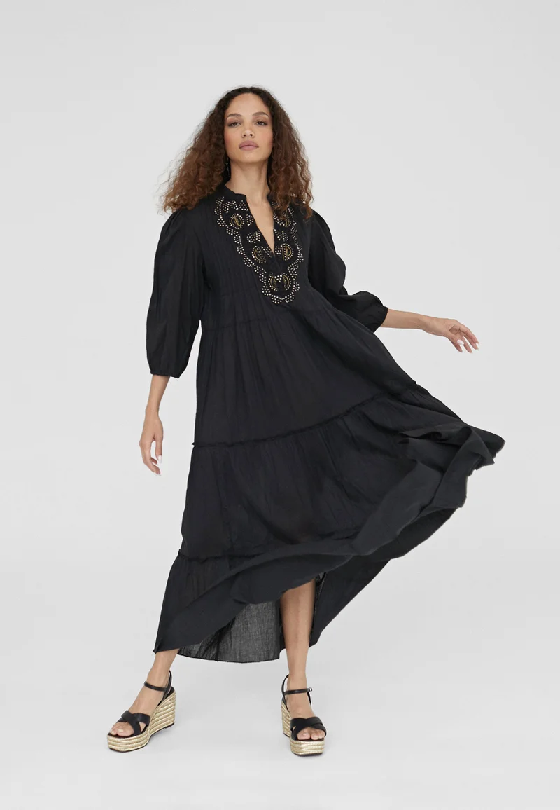 لولا كساديمونت قفطان طويل مطرز