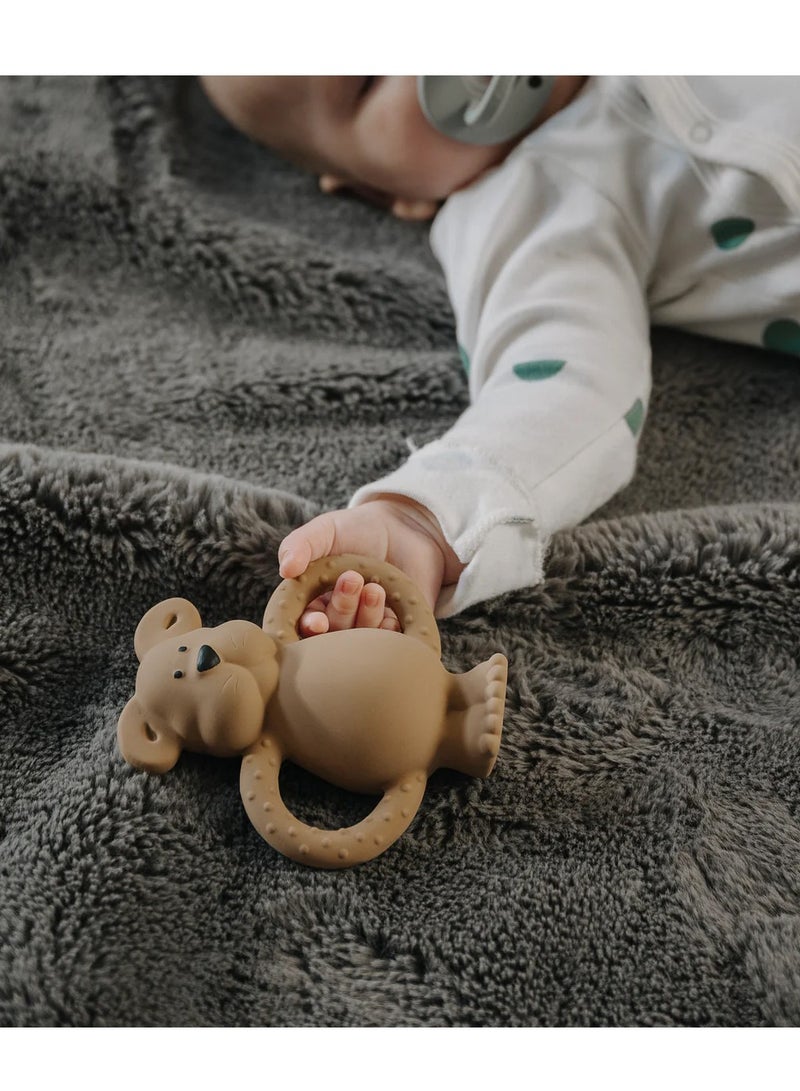 Pippeta The Pippeta Albert Bear Baby Teether is designed to comfort and soothe babies during their early teething stages. Crafted from 100% natural rubber, it is soft, flexible, and gentle on delicate gums, making it safe from birth. Its easy-to-hold shape supports small hands as babies begin to explore and self-soothe. The sensory design encourages early developmental play, helping stimulate curiosity and coordination. Finished with a hand-painted touch, it combines safety, functionality, and charm in one thoughtfully designed teething companion. - Image 3