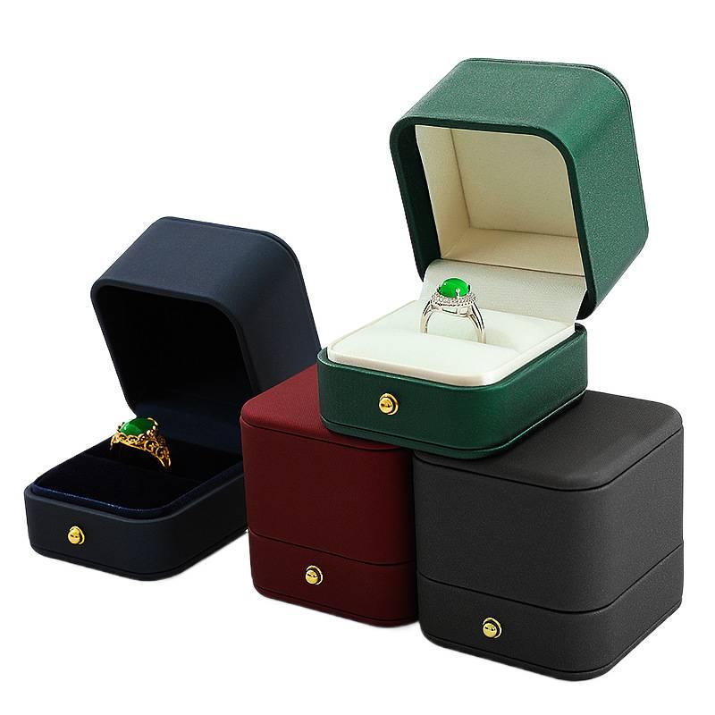 PU Leather Jewelry Box for Rings Earrings Necklaces and Bracelets Multicolour Leather - Image 4