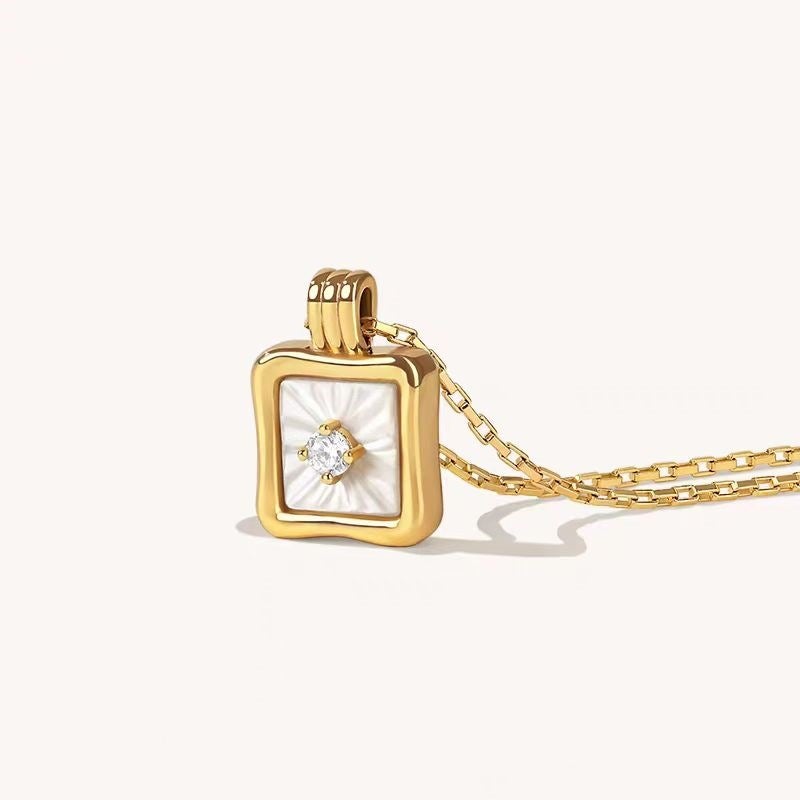 Natural Mother-of-Pearl Pendant Necklace 18K Gold Plated - Image 1