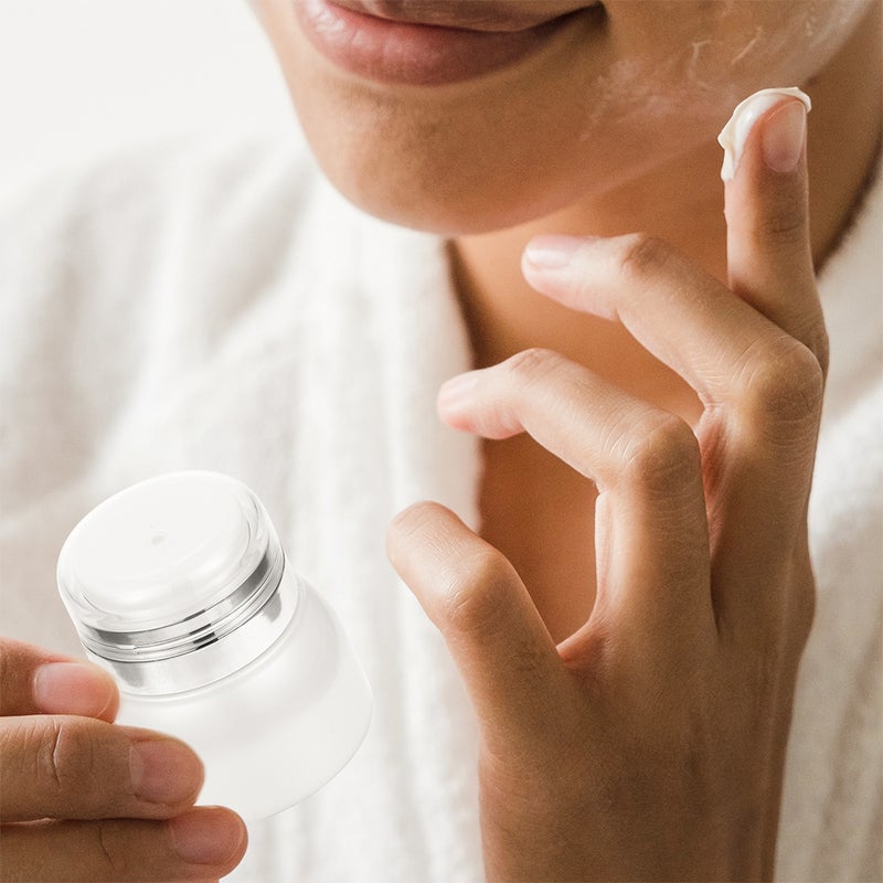 Refillable Airless Pump Bottles for Lotion, Cream with Durable Design - Image 3