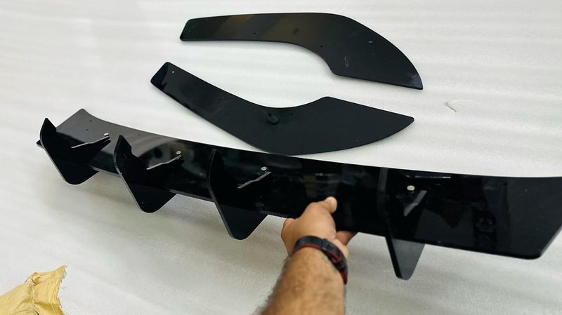 AUTO MT مشتت هواء خلفي 4 زعانف فيرتوس بامبر ليب سيارة 4 جناح سبويلر أكريليك ABS لامع أسود ملحقات سيارات جذابة - Image 3