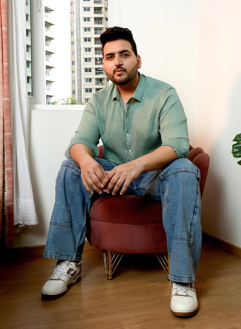 Instafab Plus  Instafab Plus Men's Aqua Green Solid Creased-Tactile Shirt | Spread Collar , Long Cuffed Sleeves , Button Closure , Curved Hemline | Solid Creased Polyester Blend Material For Street & Casual Wear for Men | Best Price UAE