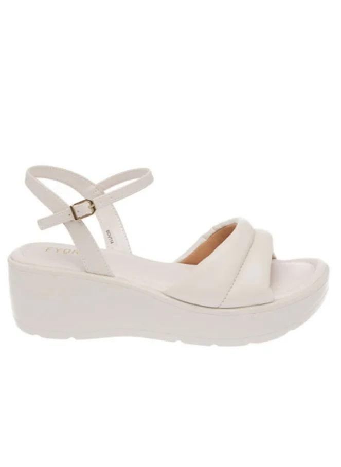 فايور Comfy Elegance Chic Sandal