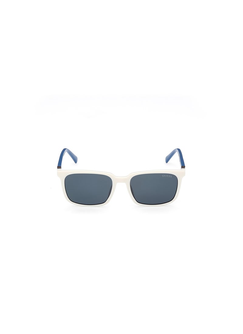 GUESS - Boys UV Protection Rectangular Sunglasses - GU923624V49 - Lens Size: 49 Mm - Image 1