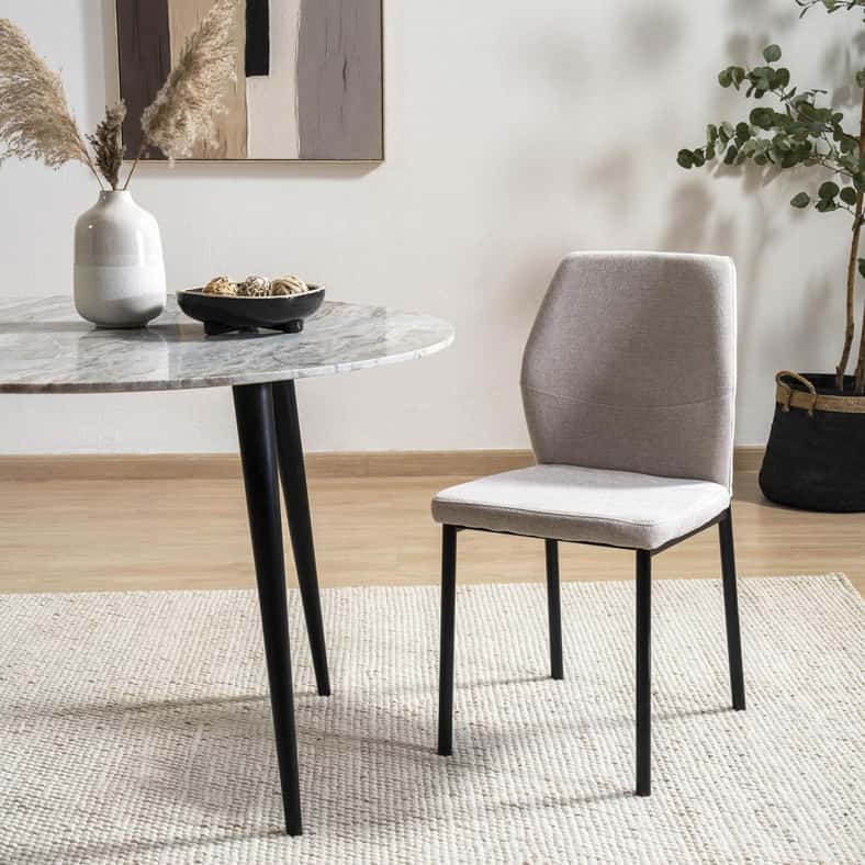 Pan Home كرسي طعام هالسي - بيج وأسود - Image 1