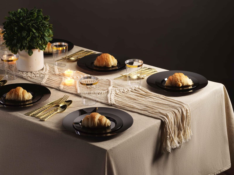 Munfix 100 Black Plastic Plates Set  50 Pcs 10 Inch Plastic Dinner Plates and 50 Pcs 7 Inch Plastic Dessert Plates  Elegant Fancy Heavy Duty Disposable Plates for Party  Wedding  Black - Image 3