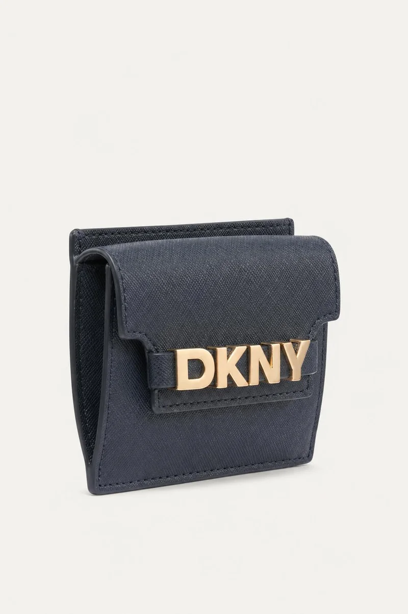 د ك ن ي AVRIL CARDCASE