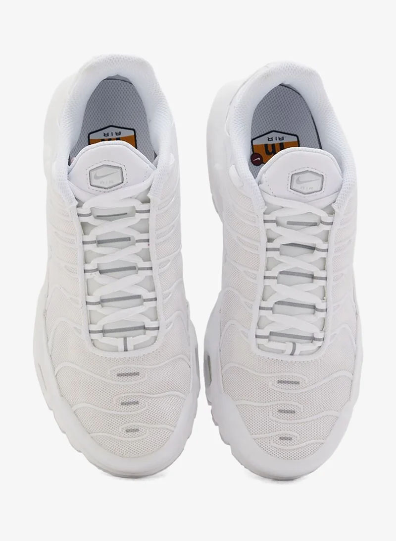 نايكي سنيكرز إير ماكس بلس