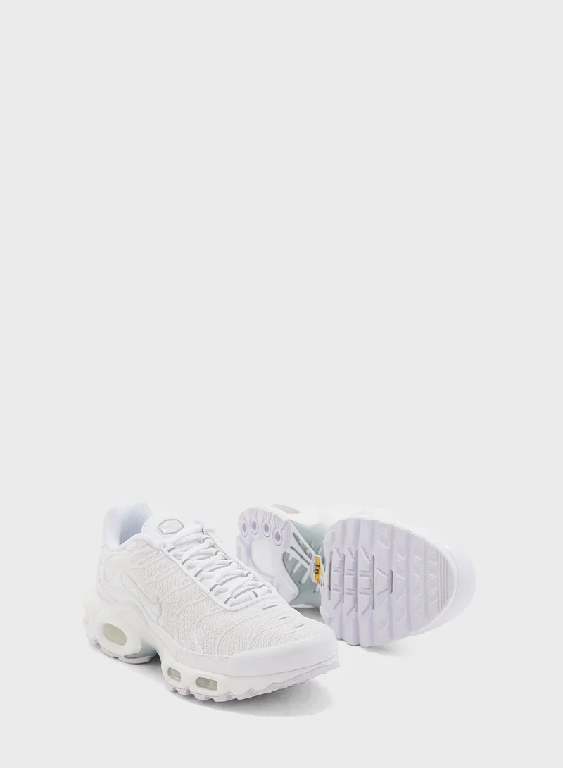 Nike Air Max Plus Shoes