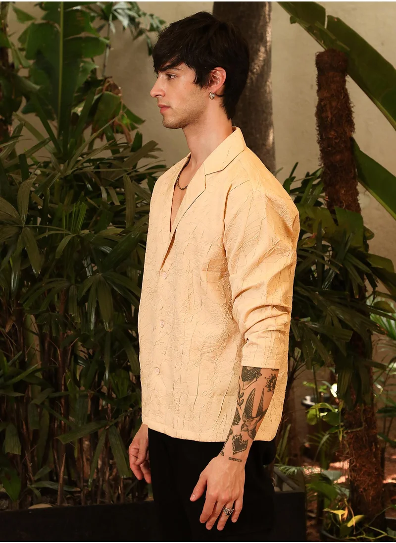 كامبوس سوترا Campus Sutra Men's Buff Beige Wrinked Korean Oversized Shirt For Casual Wear | Lapel Collar | Long Sleeve | Button Closure | Oversized Shirt Crafted With Comfort Fit For Everyday Wear