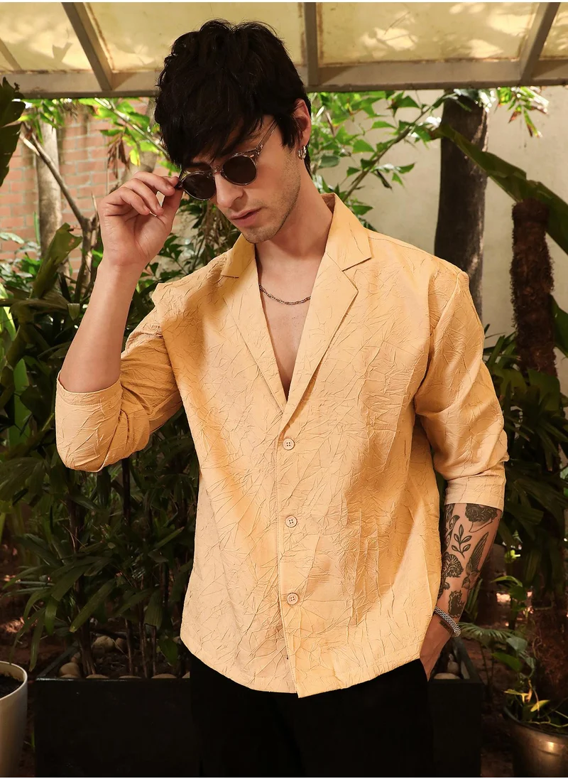 كامبوس سوترا Campus Sutra Men's Buff Beige Wrinked Korean Oversized Shirt For Casual Wear | Lapel Collar | Long Sleeve | Button Closure | Oversized Shirt Crafted With Comfort Fit For Everyday Wear
