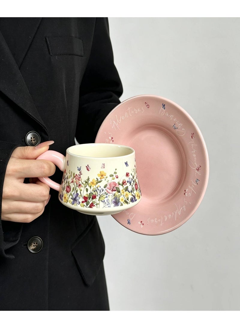 AceLuste Vintage Ceramic Coffee Cup and Saucer Gift Set, 300ml Large Capacity Coffee Cup Set with Gift Box, Saucer & Spoon, Elegant Floral Hand-Painted Design, Perfect for Coffee，Tea and Espresso Lovers, Best Gift for Family and Friends Any Occasions - Image 3