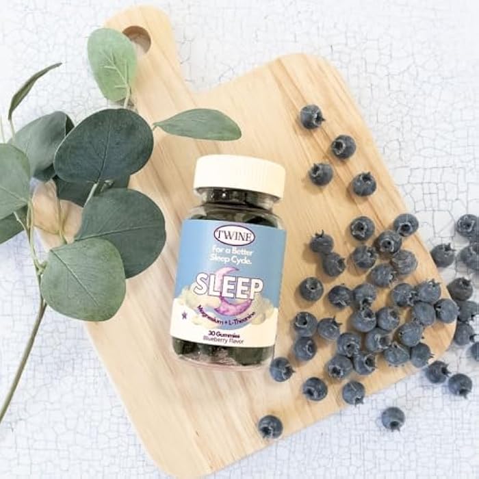 TWINE Sleep Gummies with Melatonin, L-Theanine, Magnesium Citrate, Passionflower, Chamomile and Lemon Balm 30pcs-Blueberry Flavor - Image 4