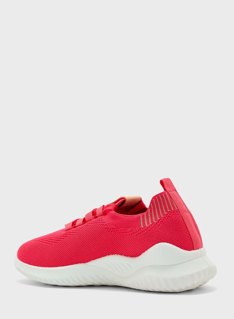 Oaklan by Shoexpress Lace Up Low Top Sneakers