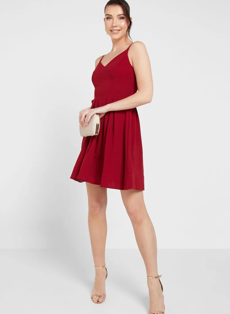 skirt and stiletto Plunge Neck Strappy Dress