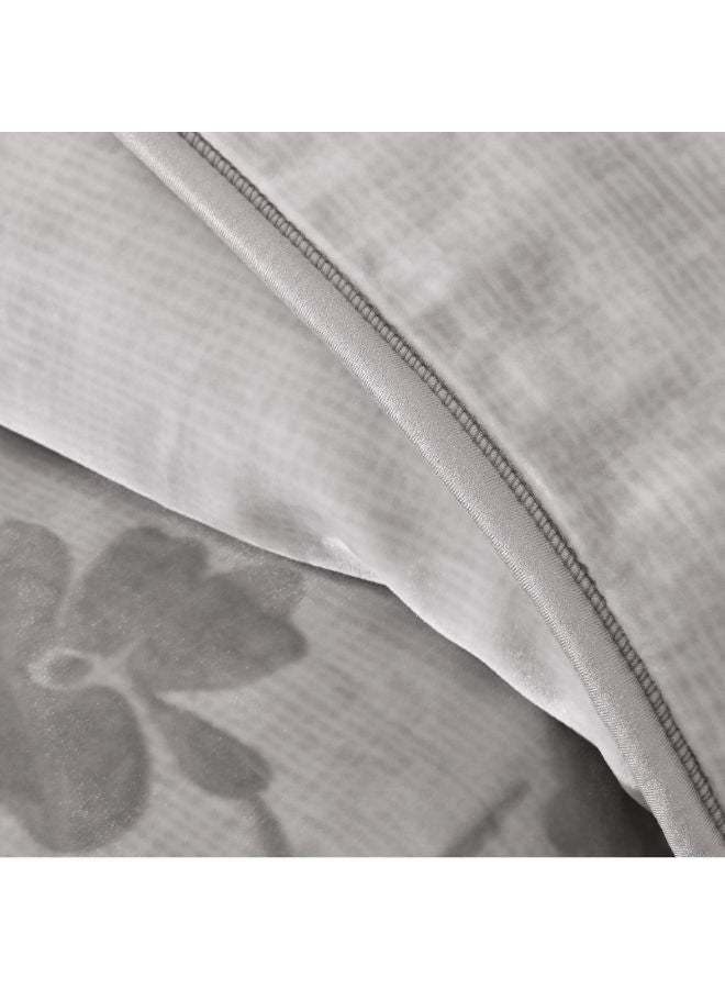 MORANO Selena Blanket 2 Ply Blanket Size - 220 x 240 cm Weight - 4.000 Kg 100% Polyester 1 ply printed design, 1 ply embossed texture design - Image 3