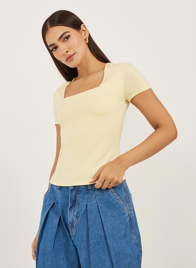 Styli Solid Square Neck Fitted Short Sleeve T-Shirt  - Image 3