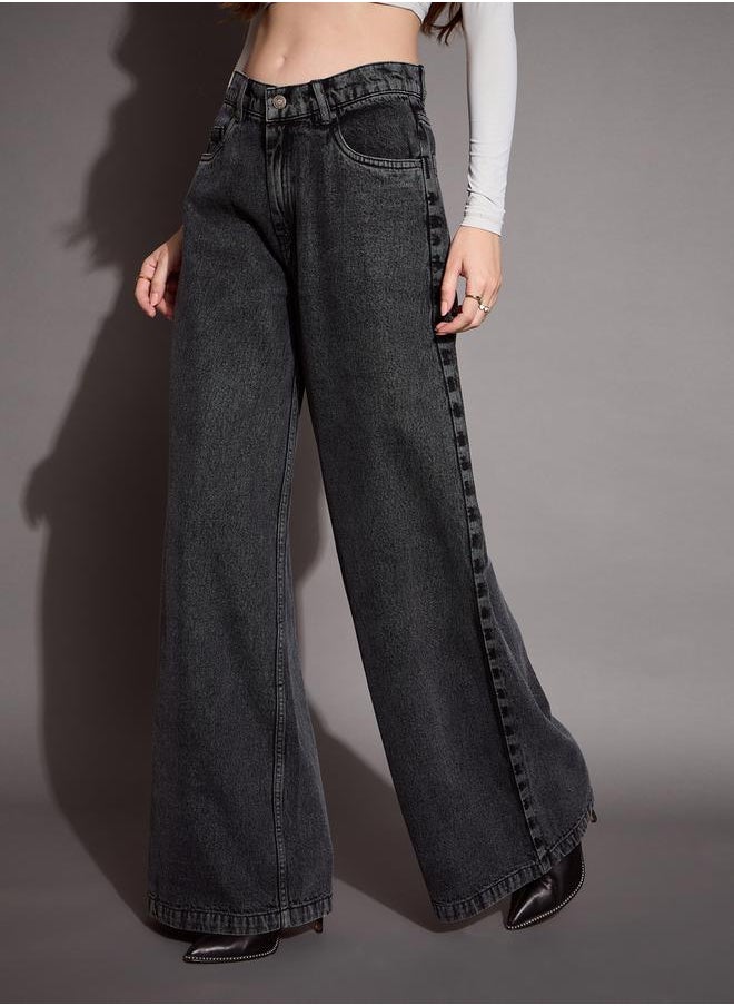 SASSAFRAS Low Rise Wide Leg Jeans by Styli  - Image 3