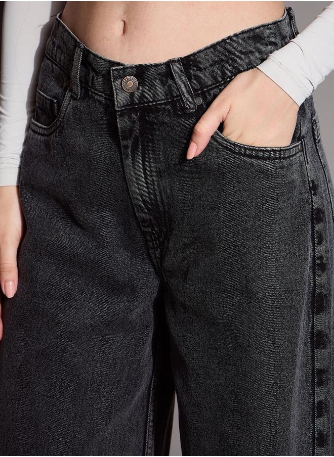 SASSAFRAS Low Rise Wide Leg Jeans by Styli  - Image 4